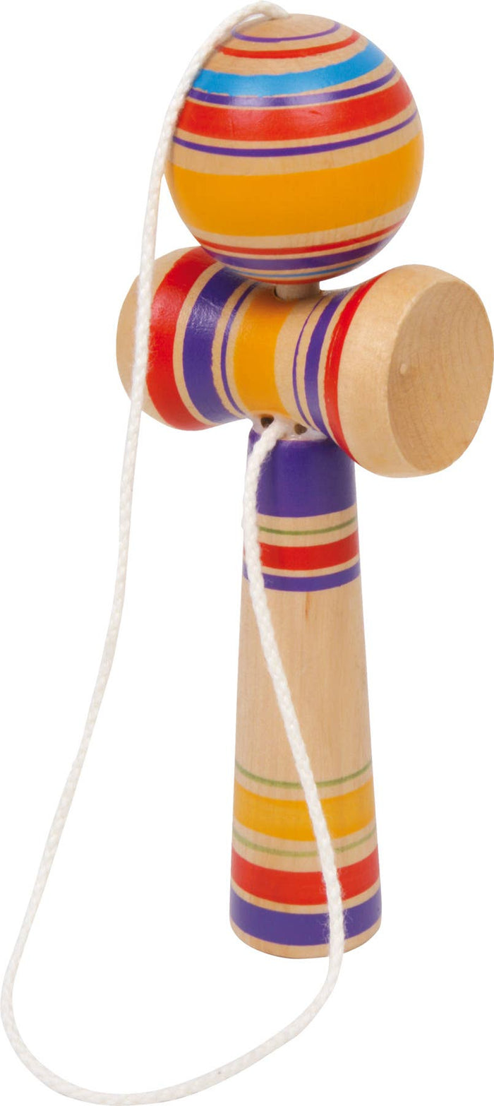 small foot Kendama bollfångarspel