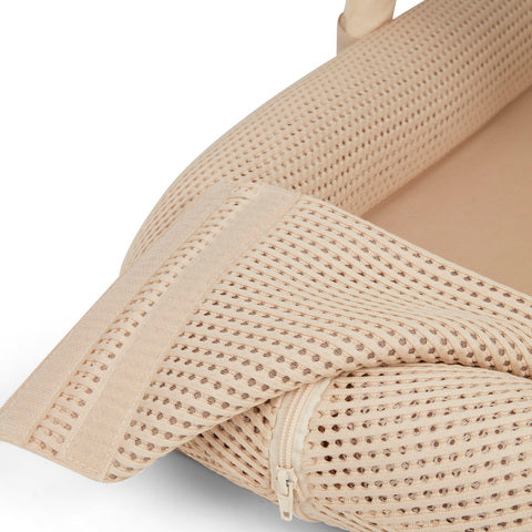 Carlo Baby Nest Beige Waffled with Play Arch and 3 Toys