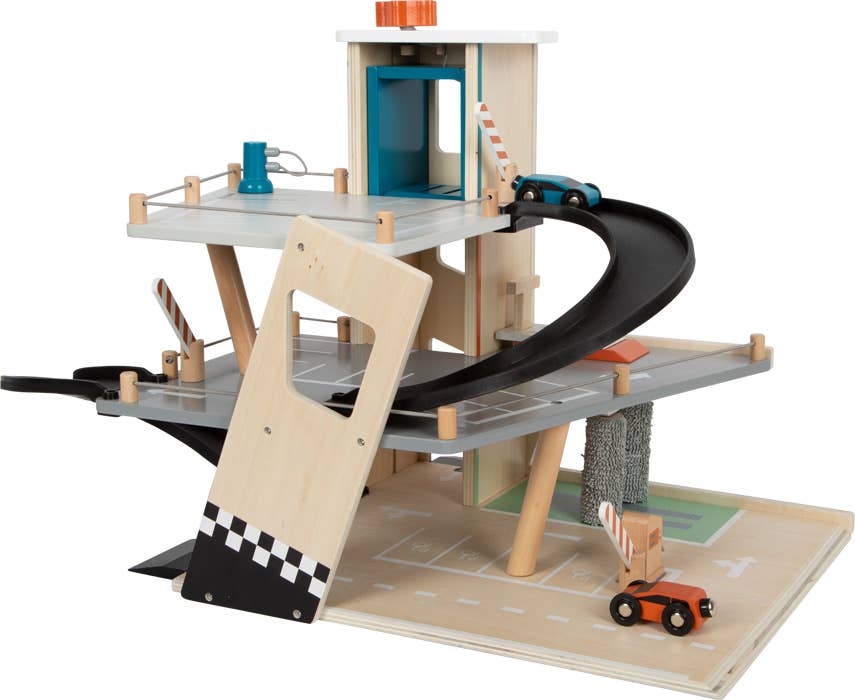 small foot Car Park Rally