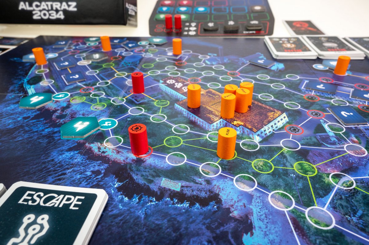 Tactic EscapeRun Alcatraz 2034