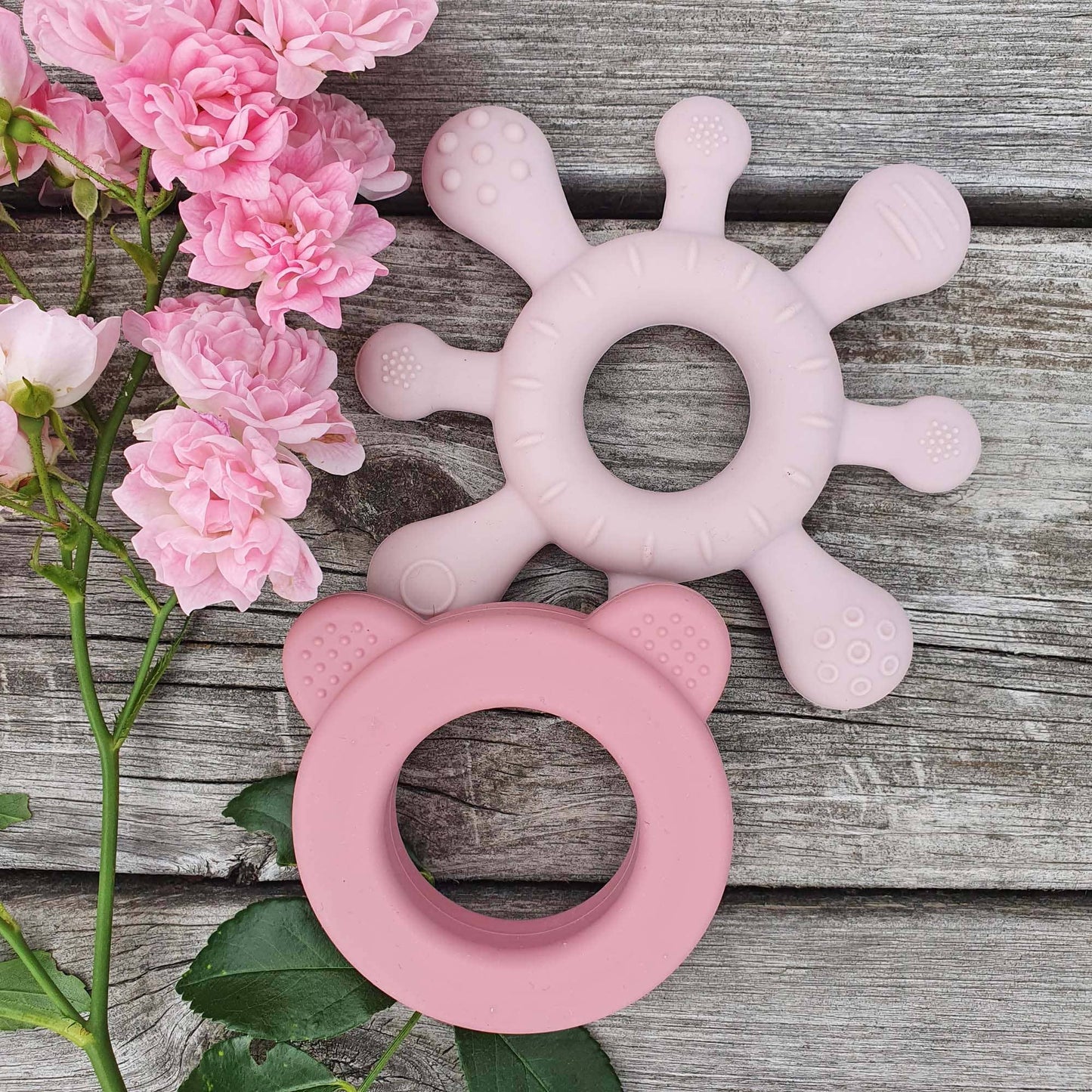 Summerville organic Silikon Baby Rattle + Teether Rose-Lila