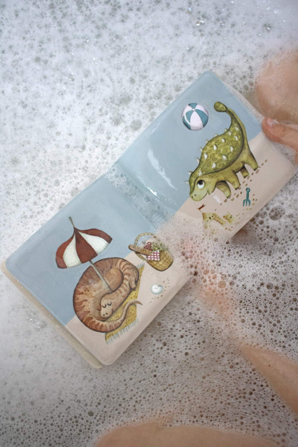 Filibabba Bath book - Dino Beach