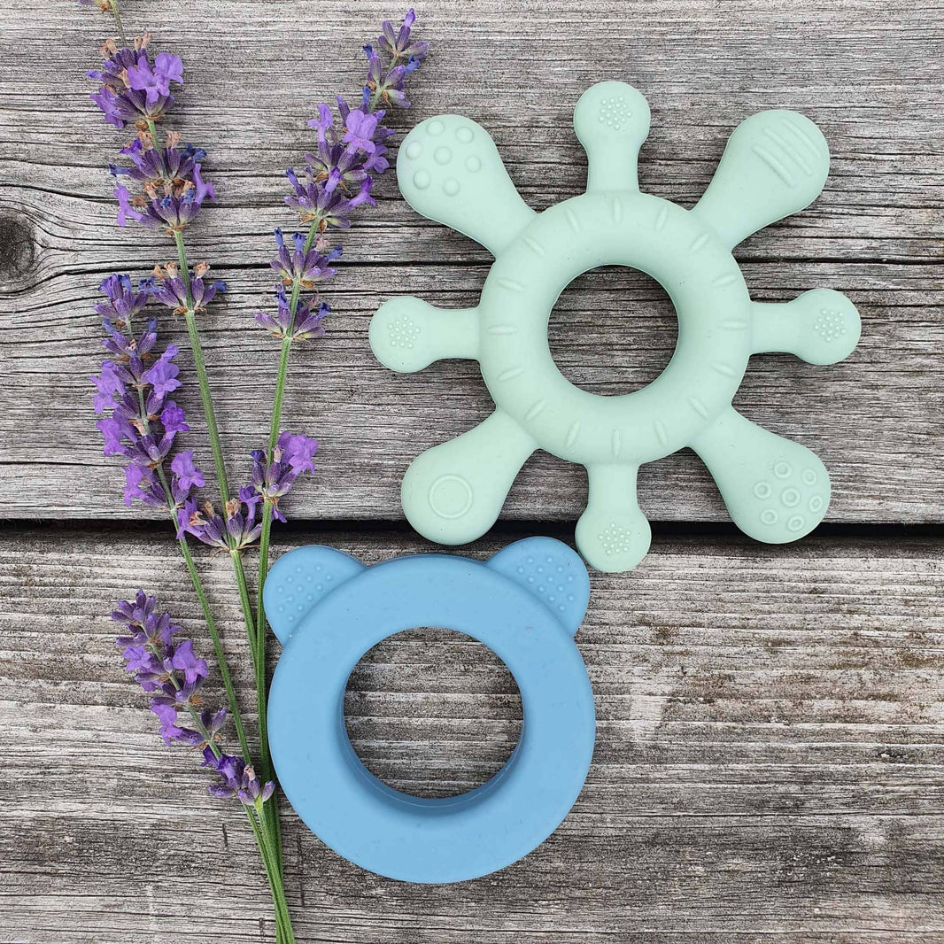 Summerville organic Silikon Rattle + Teether