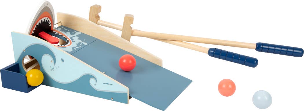 small foot Minigolf Shark Attack