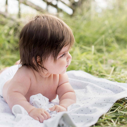 Ekologisk babyfilt White Dotty