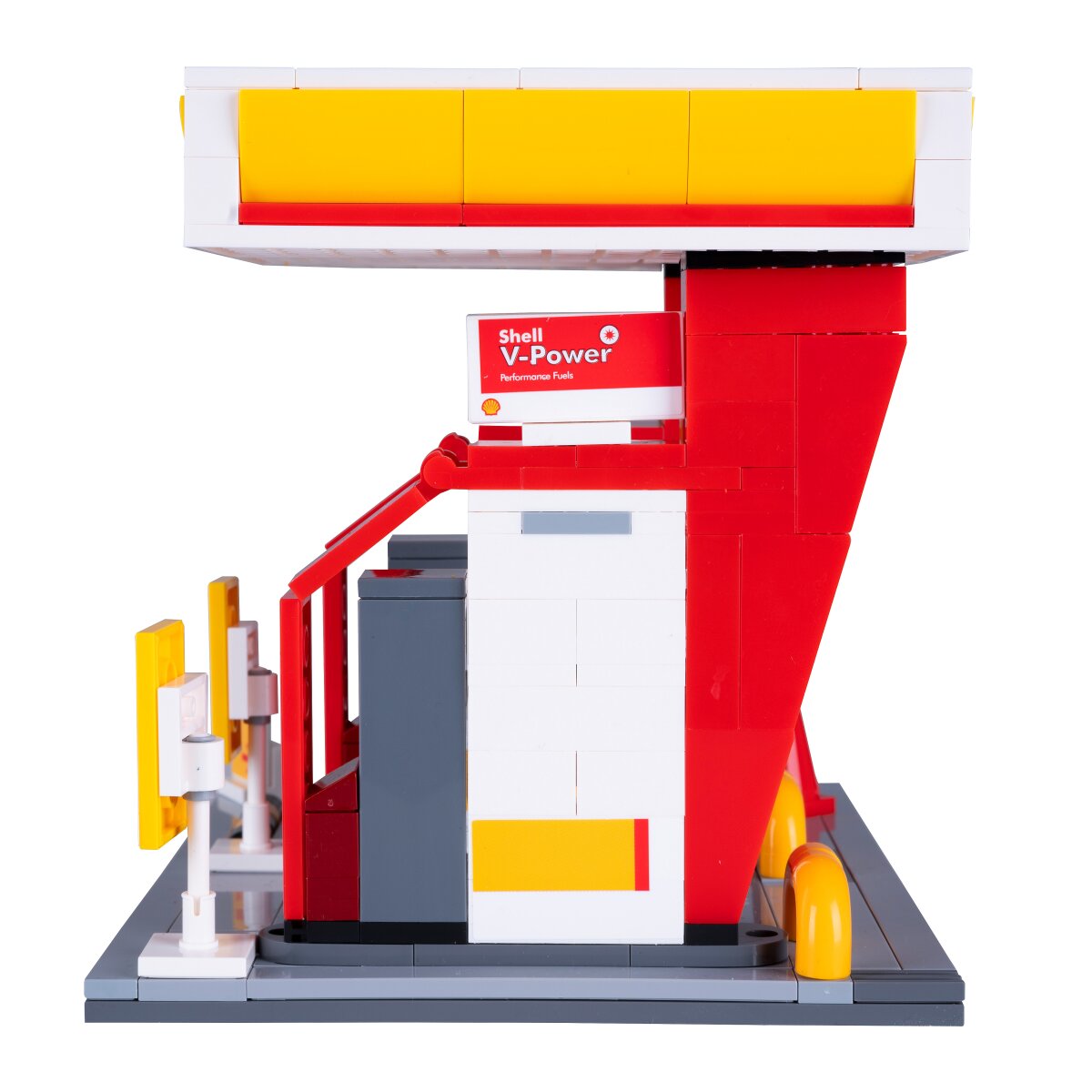 JAMARA CaDA Shell Gas station Bricks