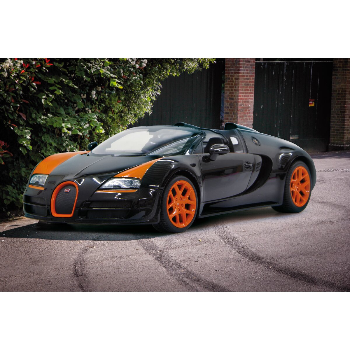 JAMARA Bugatti Grand Sport Vitesse 1:24 black 2,4G