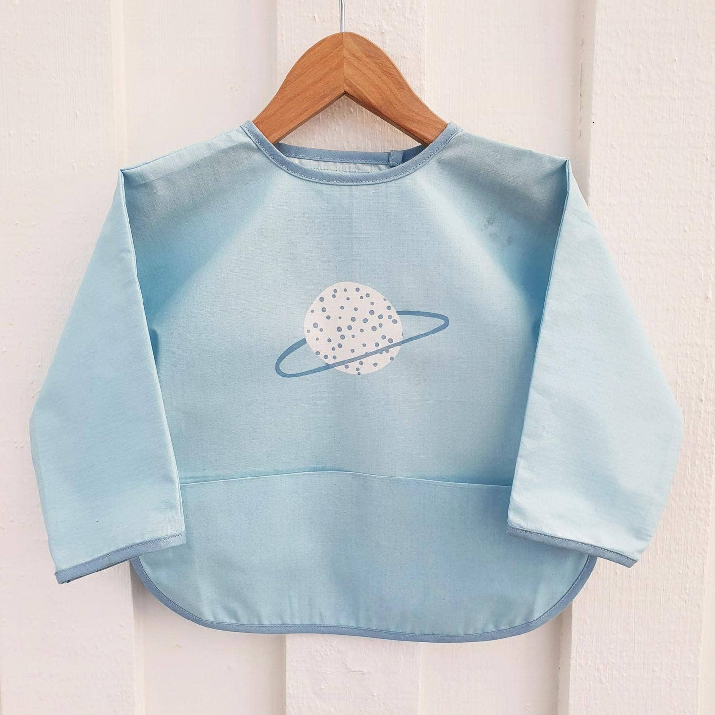 Summerville organic Ekologisk babyhaklapp med ärmar Blue Planet