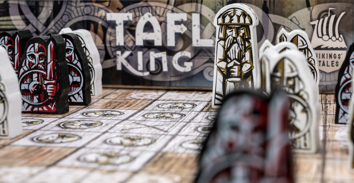 Tactic Vikings' Tales Tafl brädspel
