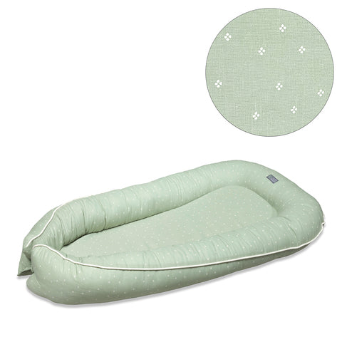 Vinter & Bloom Meadow Baby Sleep Nest