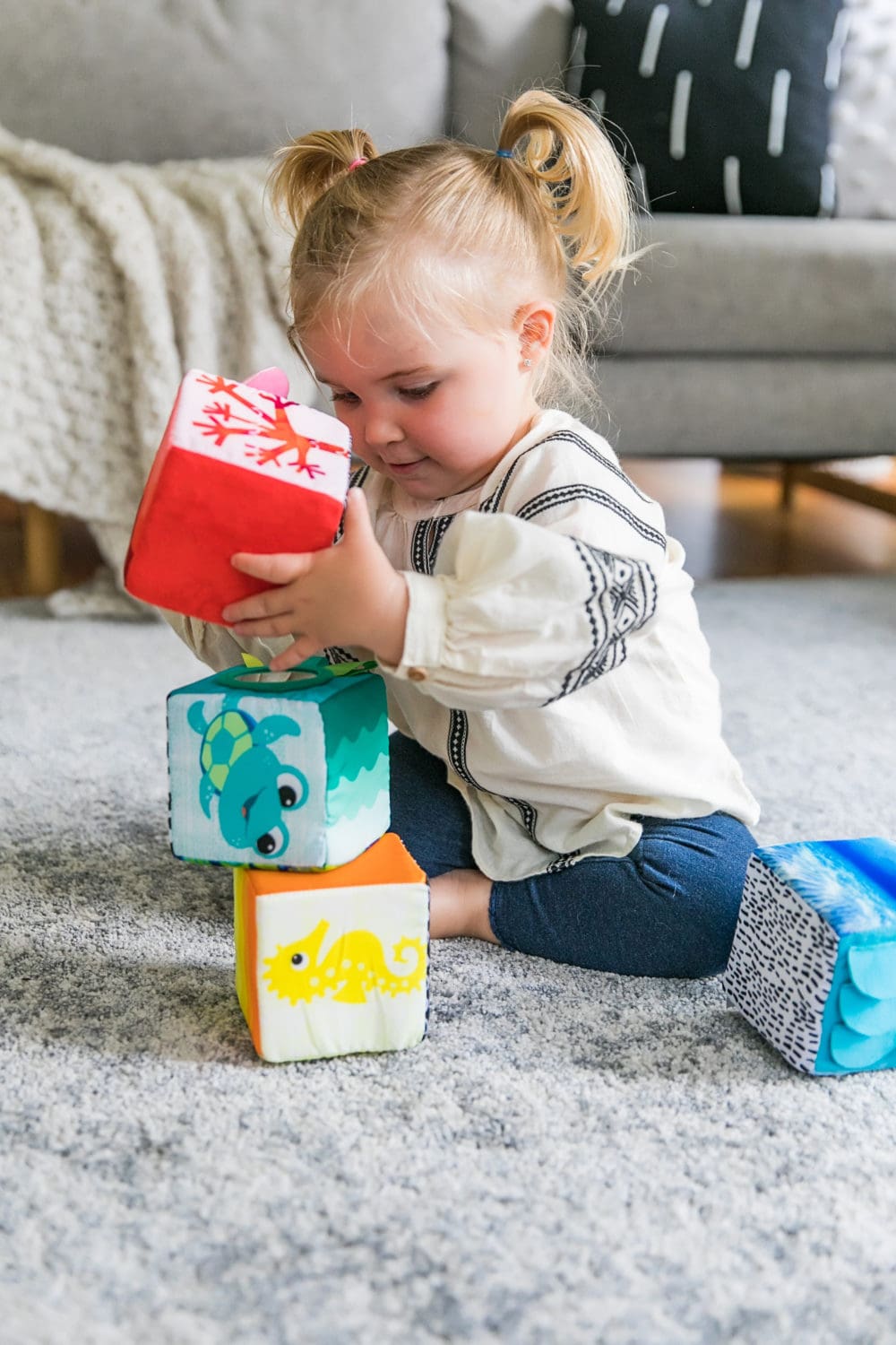 Baby Einstein Explore & Discover Block