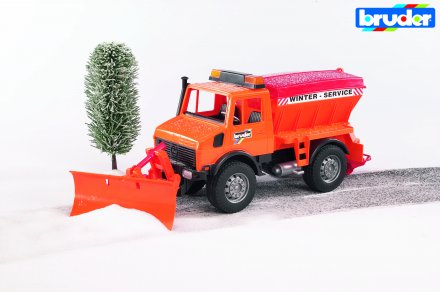 Tactic Mercedes-Benz Unimog Plogbil
