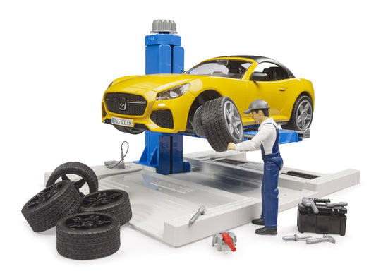 Tactic BWorld bilservicecenter med Roadster