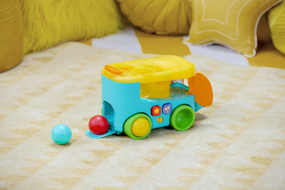 Bright Starts Pop & Roll Safari Bus