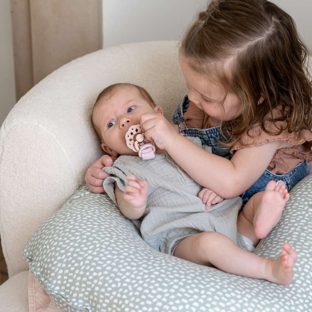 Roll About Doomoo Amningskudde