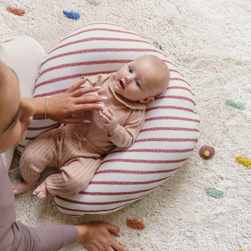 Roll About Doomoo Amningskudde Polka Creme