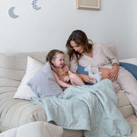 Roll About Vadderad Filt Moln Kaki