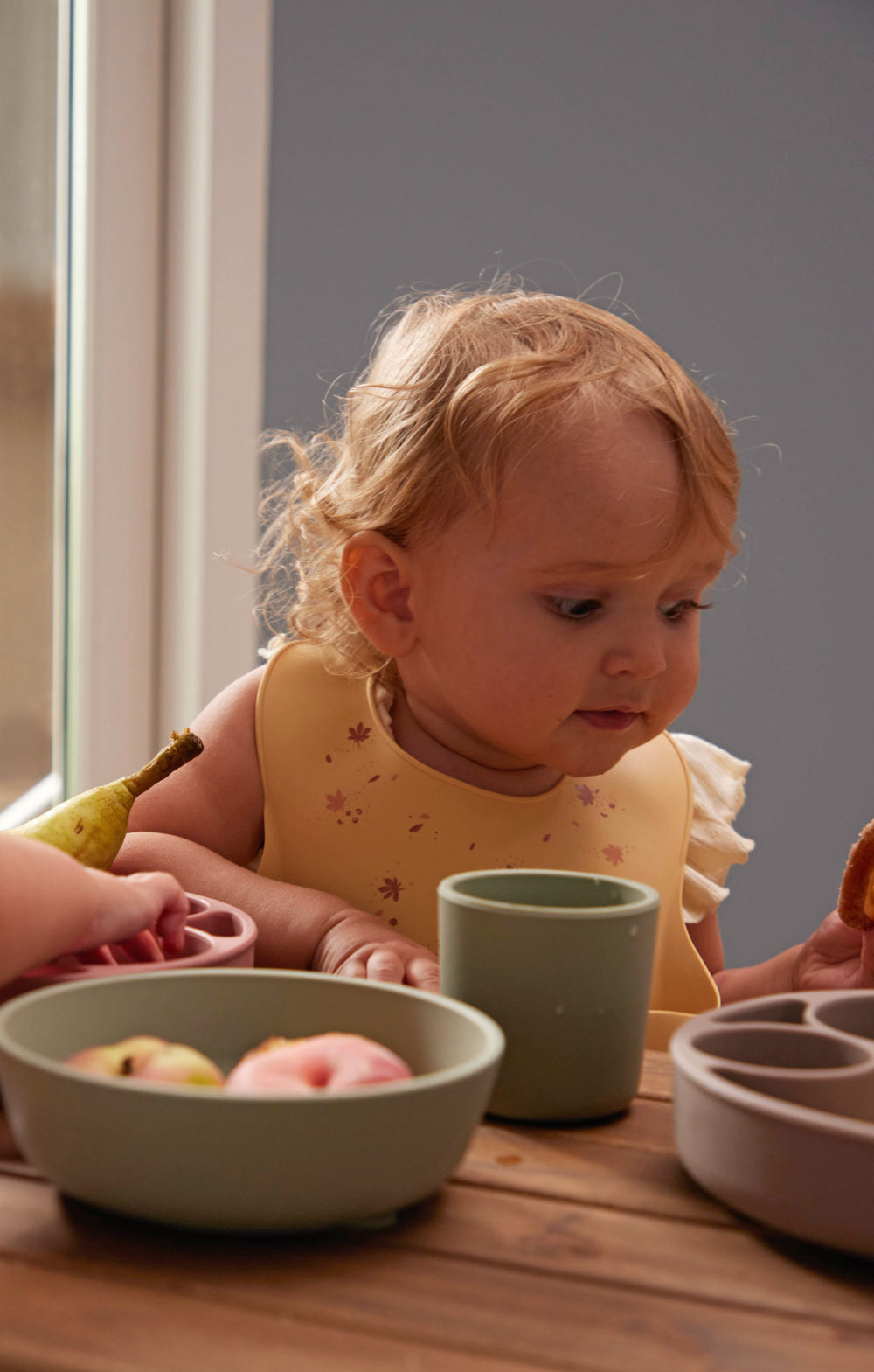 Filibabba Silikonhaklapp med Kastanjmotiv