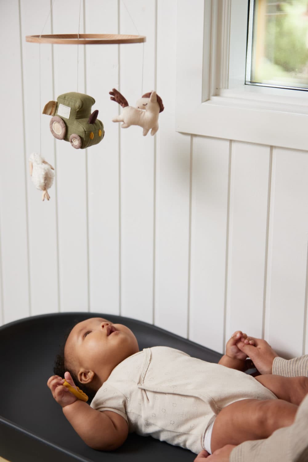 Filibabba Linen baby mobile