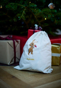 Filibabba Broderad Presentpåse Hare