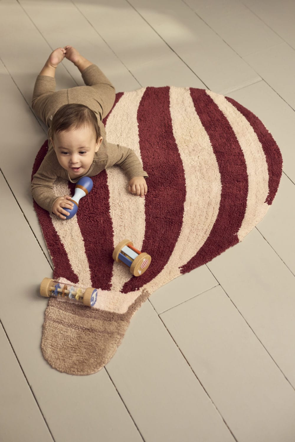 Filibabba Tuftad Matta Luftballong Röd