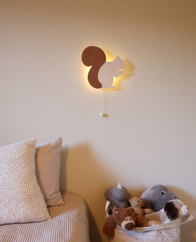 Oh, Poppy! TORE THE SQUIRREL WALL LAMP
