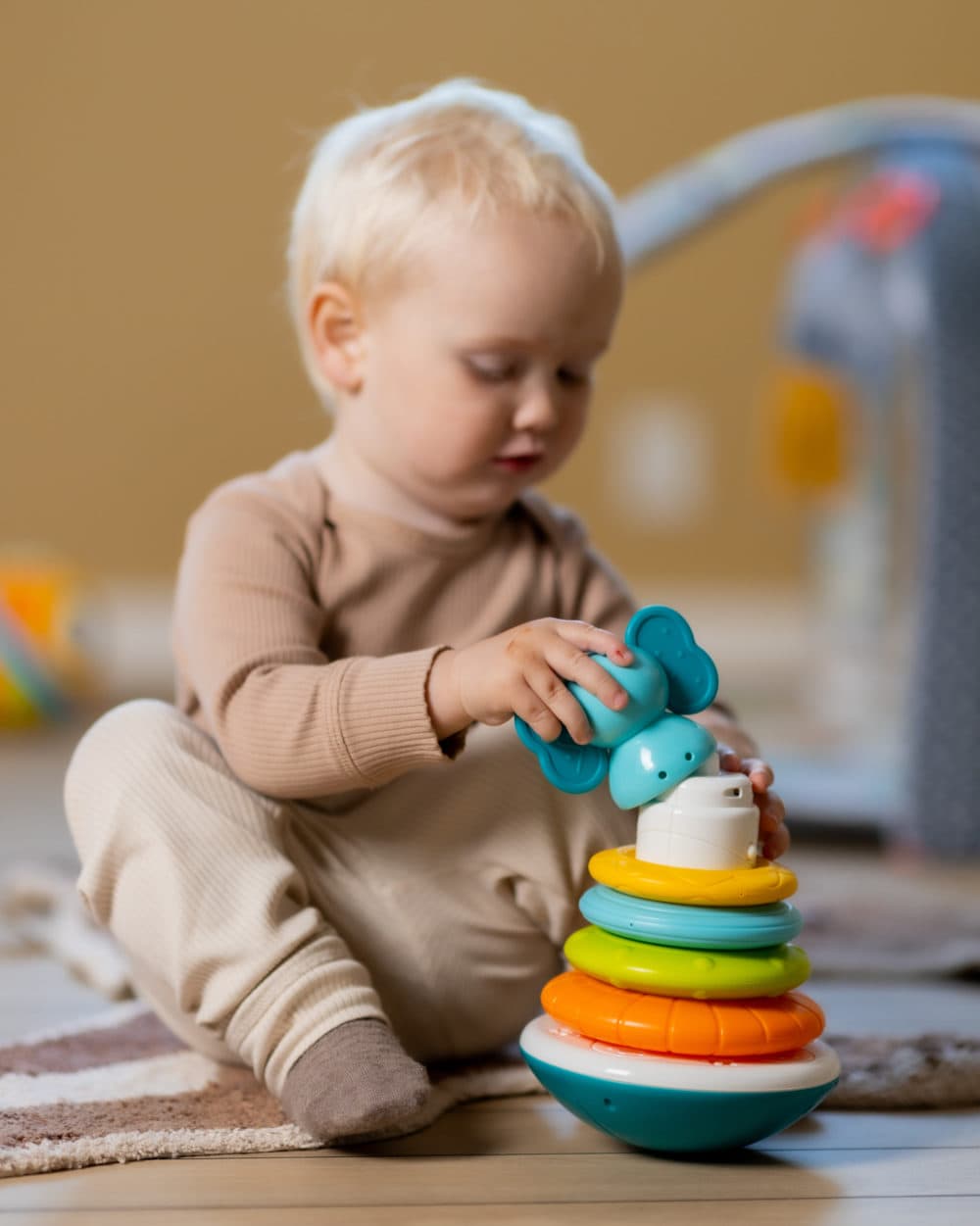 Scandinavian Baby Elephantstorn