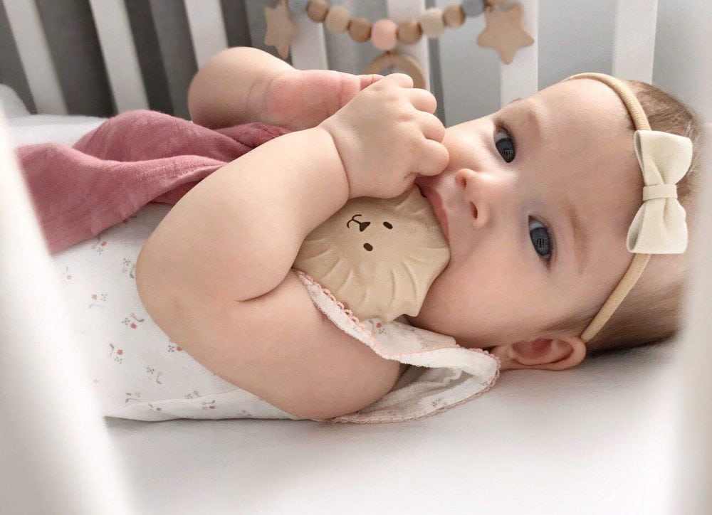 Tikiri Comforter Lion Teether