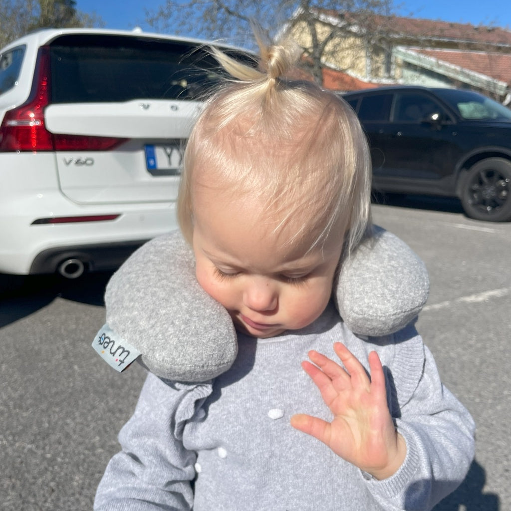 Roll About Tinéo Nackkudde Barn