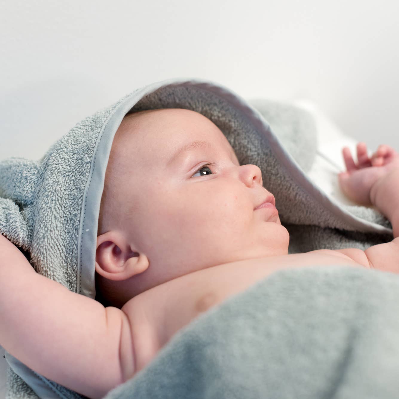 Summerville organic Ekologisk babyhandduk med huva Kanin Silvergrå