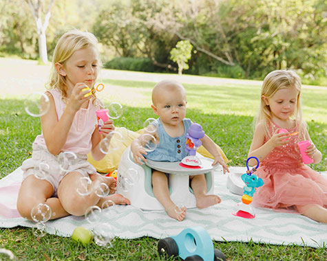 Bumbo - Bumbo Hildi med Sugpropp För Play Tray