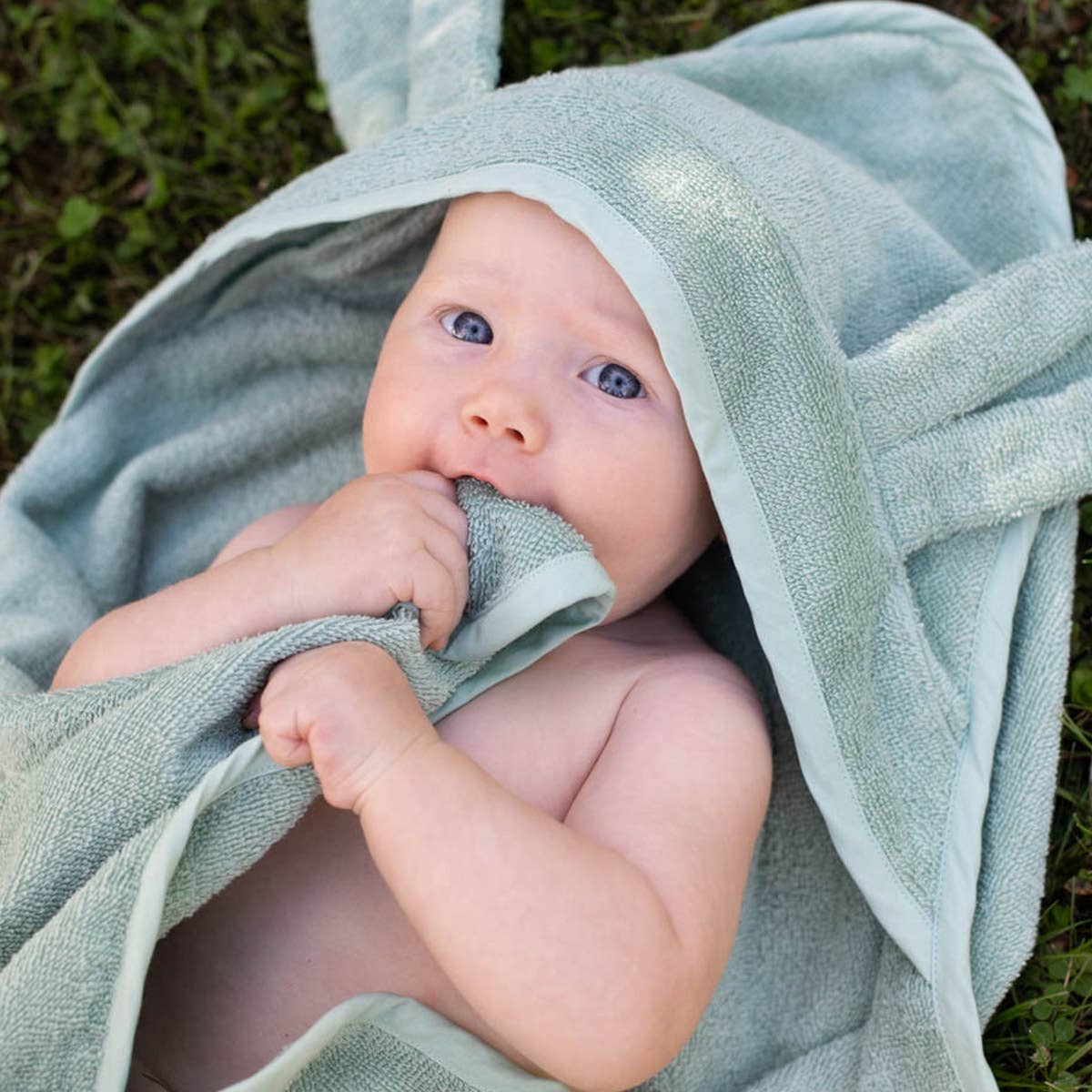 Ekologisk babyhandduk med huva Rabbit Cameo Grön
