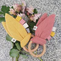 Summerville organic Crinkle Toy Leaves
