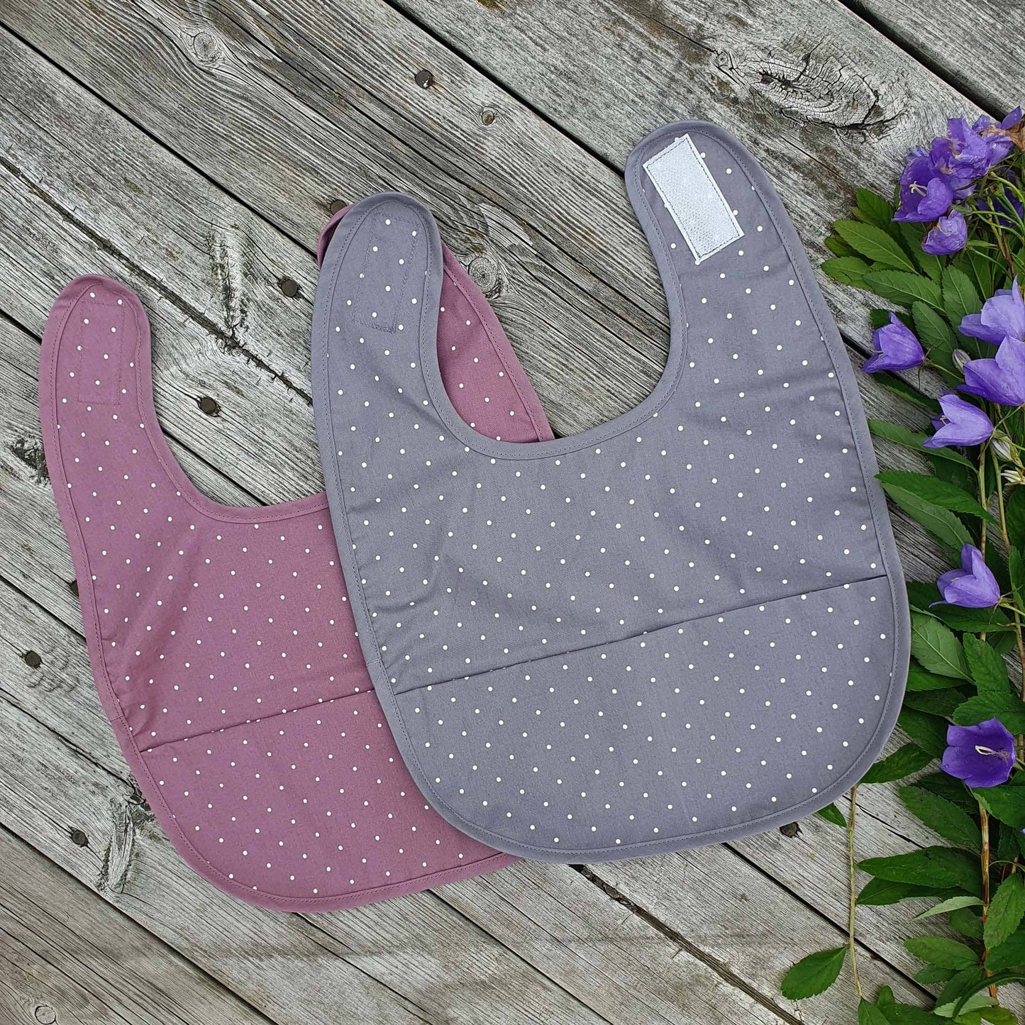 Summerville organic Ekologisk babyhaklapp Grå Dotty