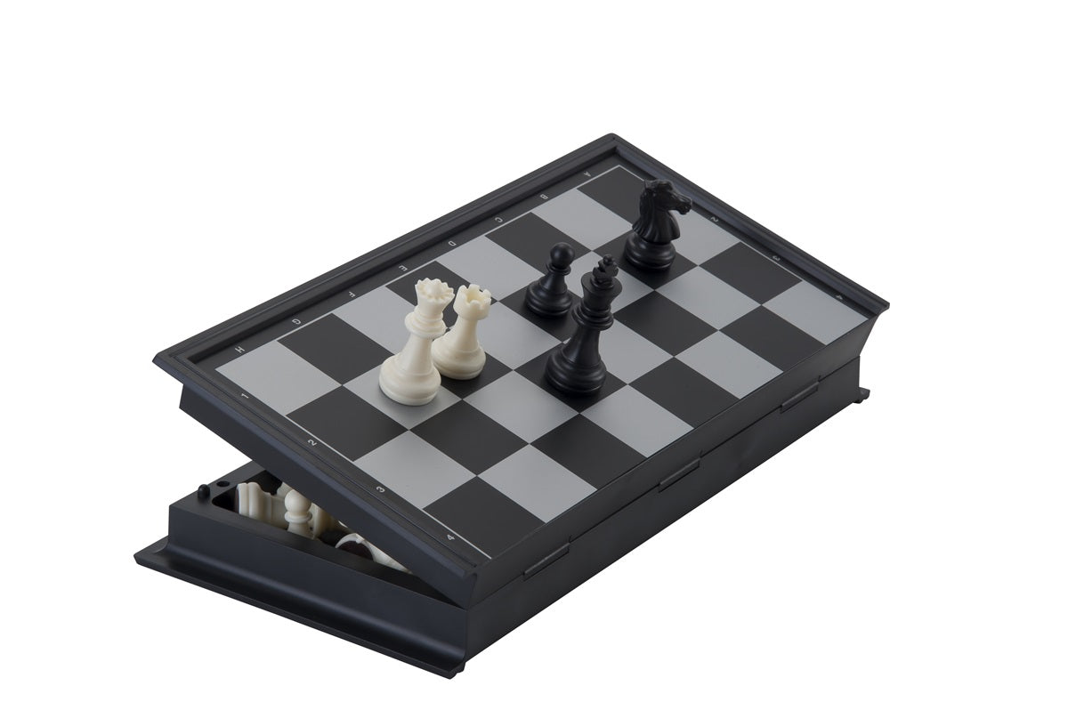 Magnetiskt vikbart schackbord