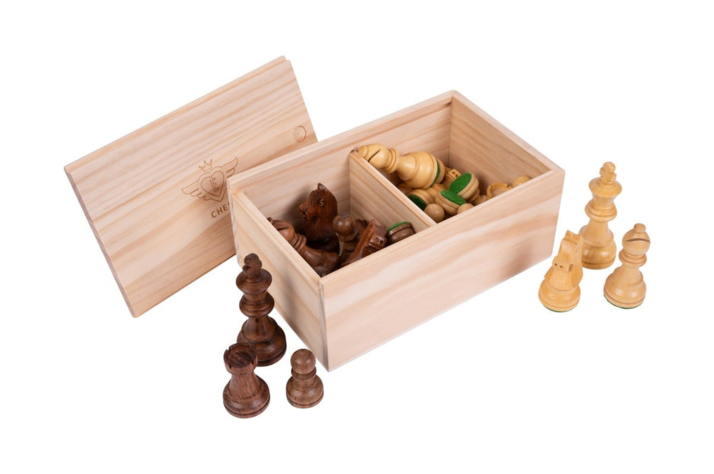 Engelhart - Schackpjäser i akacia och palmträ