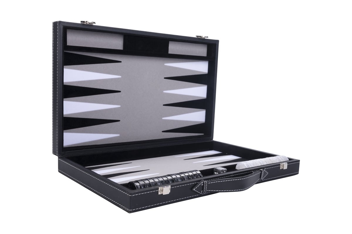 Backgammon med inlagd filt